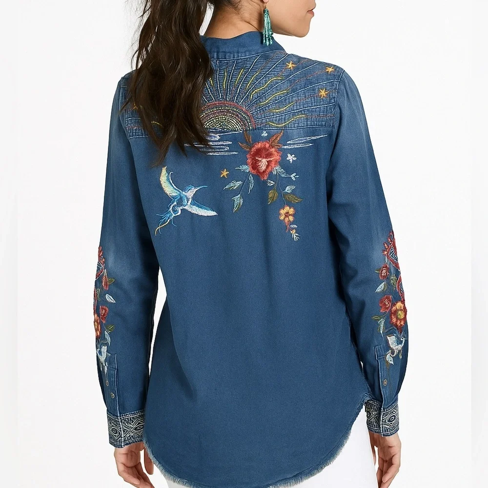 Johnny Was Cara Frayed Westward Denim Shirt NWT RARE - Picture 4 of 15